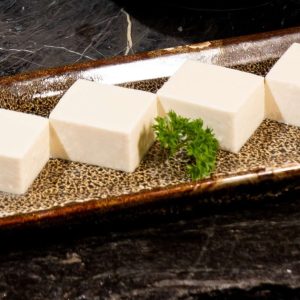 E4 ĐẬU PHỤ (TOFU)
